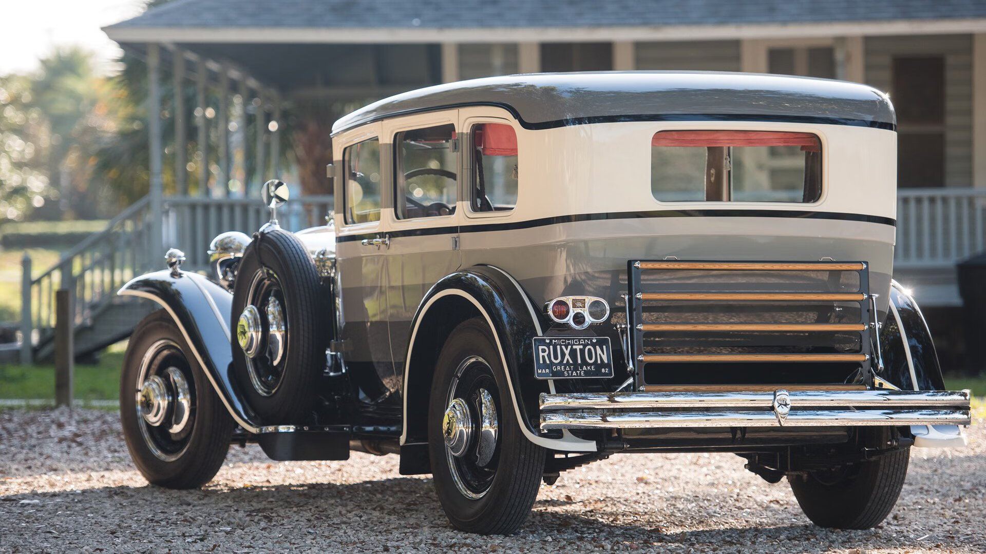 勒沃库森攻击火力强劲,连续几场比赛轻松取胜,勒沃库森精选球员