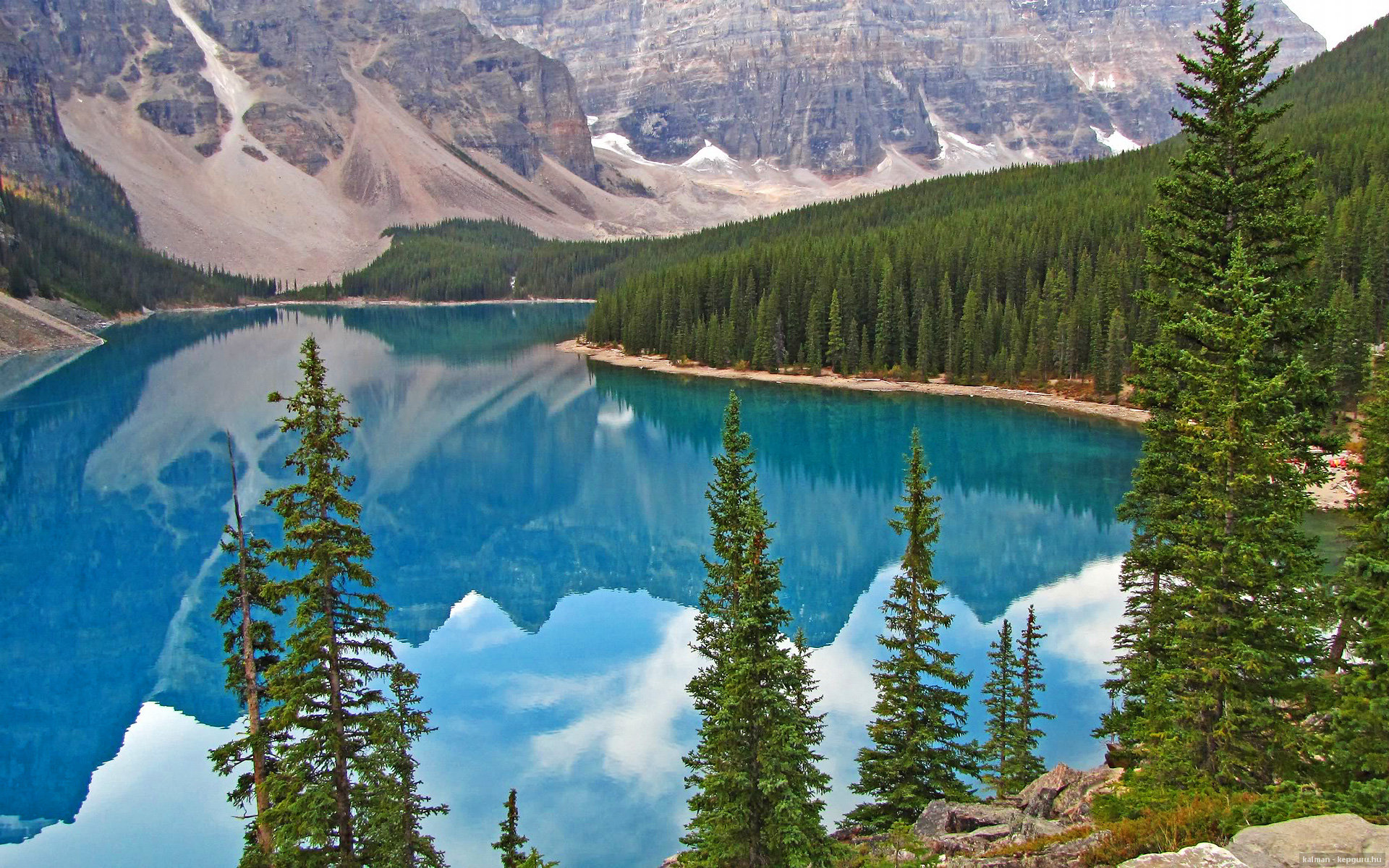 九游网页版官网-摩纳哥客场战胜门迪，取得关键三分，2021摩纳哥