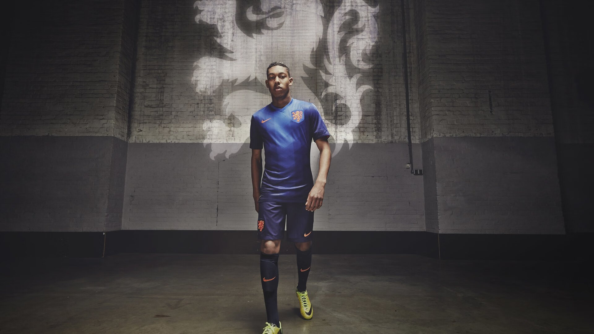 联盟是否应推动球员开展历史文化研究，联盟是否应推动球员开展历史文化研究