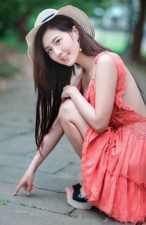 九游电脑版-利物浦在欧冠赛场奋勇争先，目标再登顶