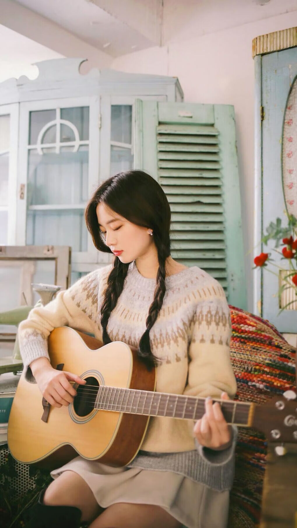 张伟丽跨界主持格斗解说受好评,张伟丽的格斗比赛